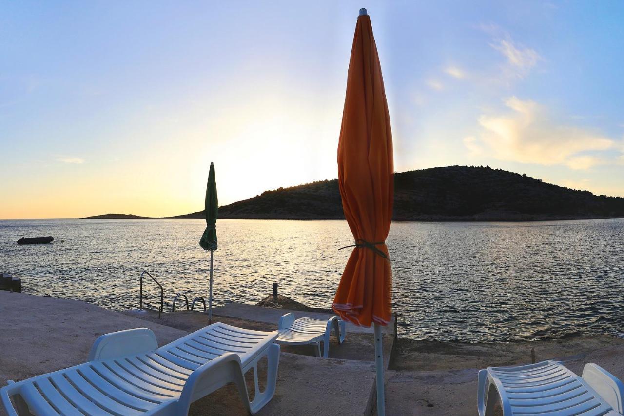 Apartments By The Sea Razanj, Rogoznica - 7484 Exteriér fotografie
