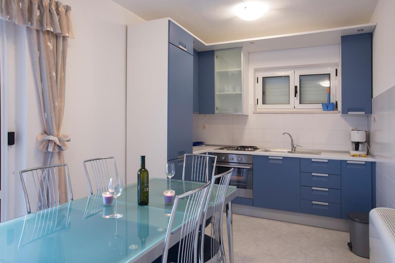 Apartments By The Sea Razanj, Rogoznica - 7484 Exteriér fotografie